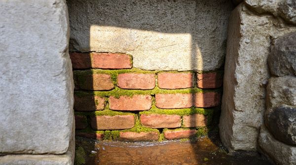 10 astuces pour protéger vos murs enterrés contre l'humidité